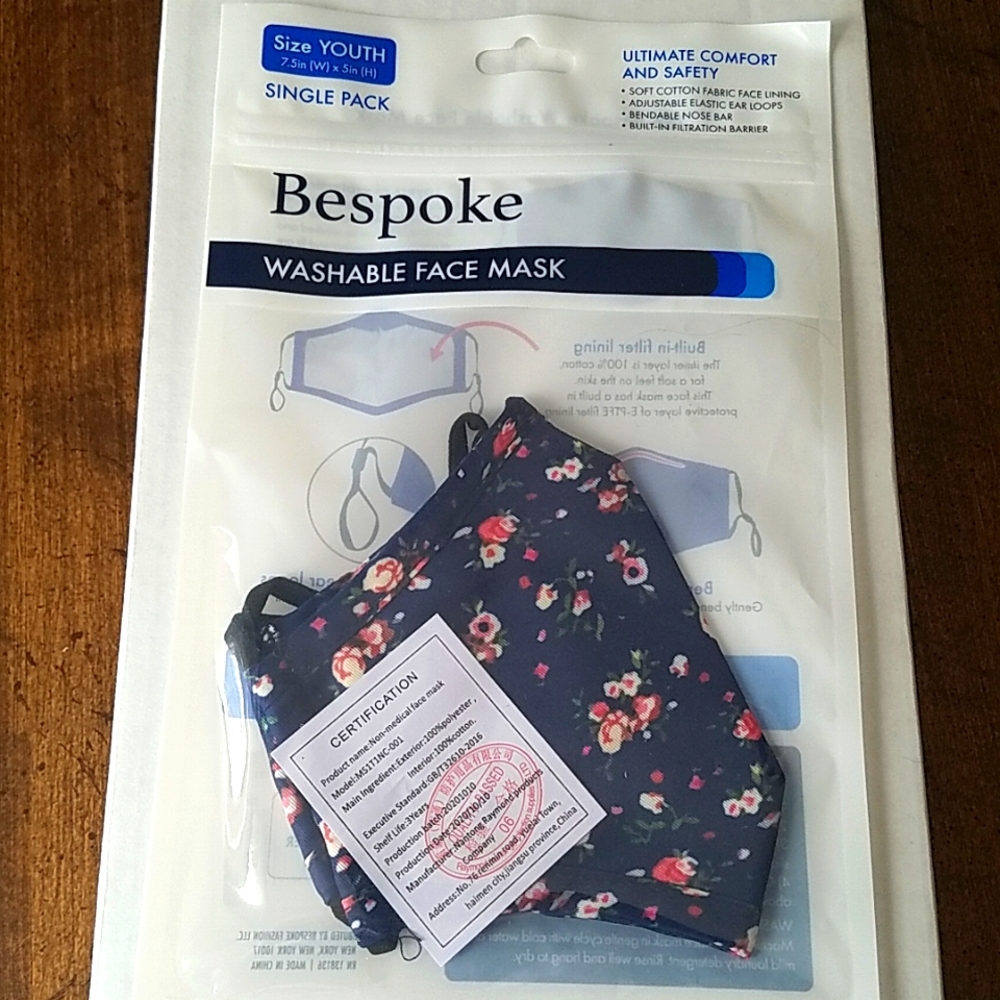 🆕️Bespoke Washable face mask Floral navy Youth